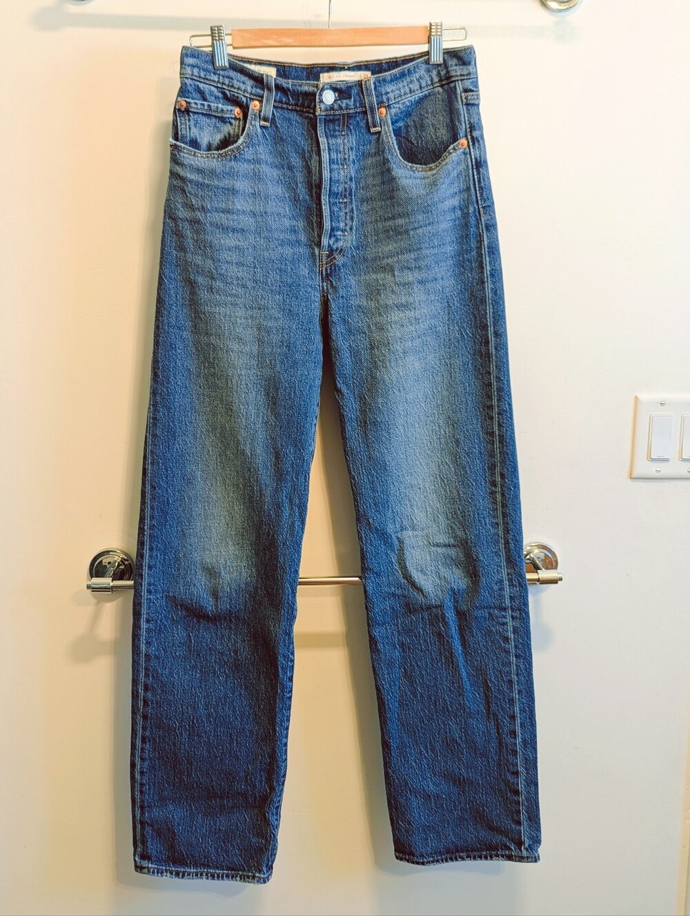 Levi's Premium - Ribcage Straight - 28 x 32